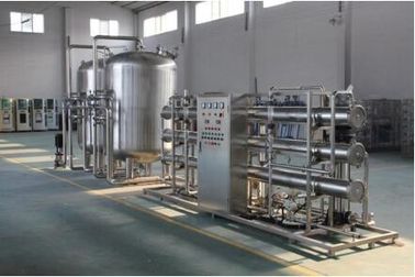 Los sistemas industriales materiales de la purificación del agua potable SS304/SS316 condensan la conformación