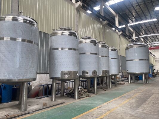 Tanque de tratamiento de agua con cuerpo de SS304 con pulido espejo y acero inoxidable